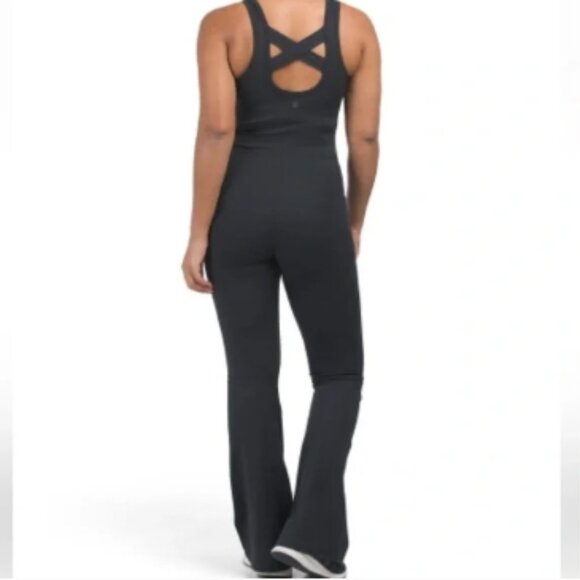 BALANCE COLLECTION Mandy Flare Black Yoga Bodysuit Jumpsuit in Size M - Picture 14 of 14